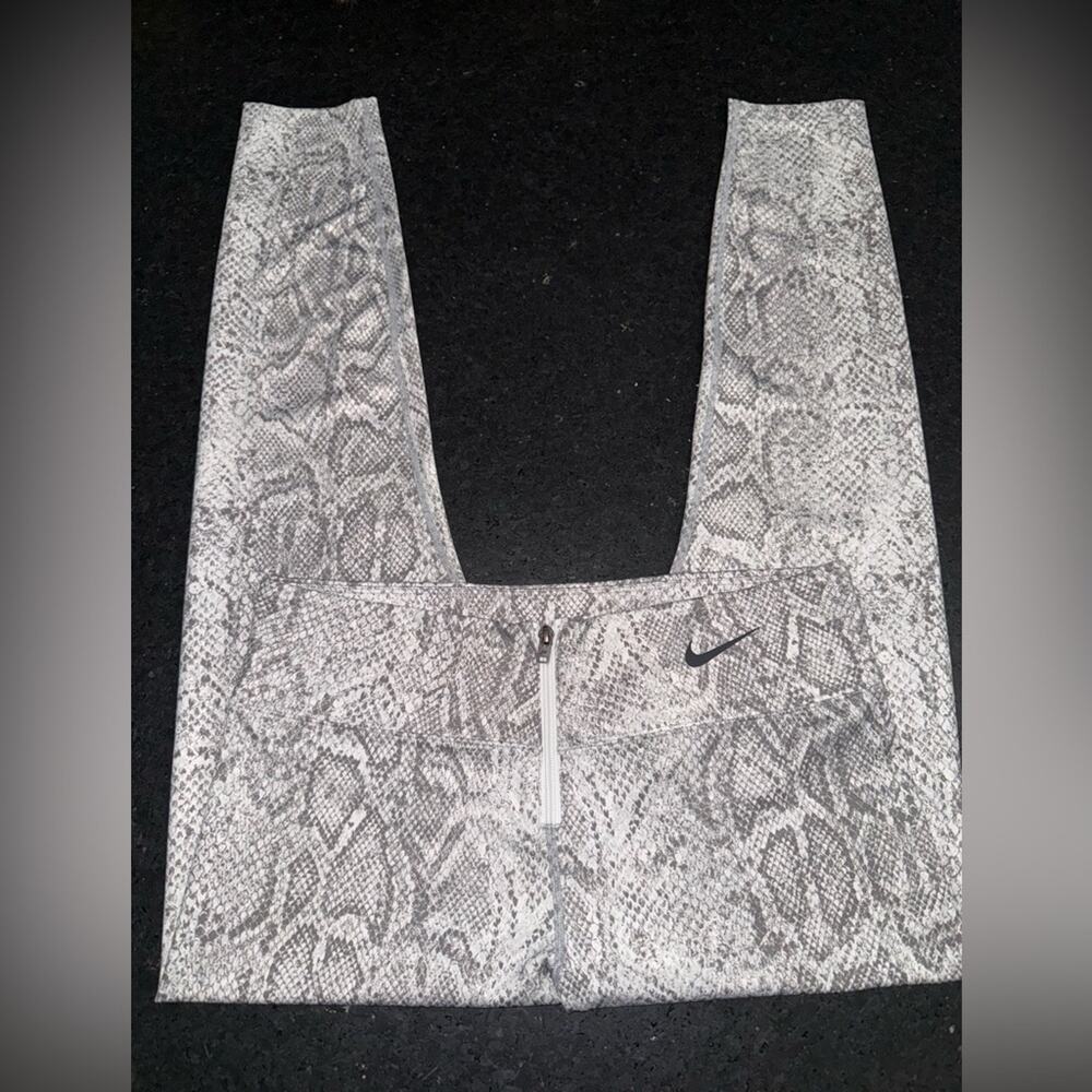 New Nike Python Pattern Print Black Gray Zip Up F… - image 6